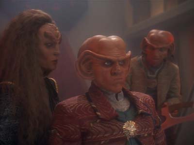 Star Trek: Deep Space Nine Screencaps "The House of Quark" (S3:E3)