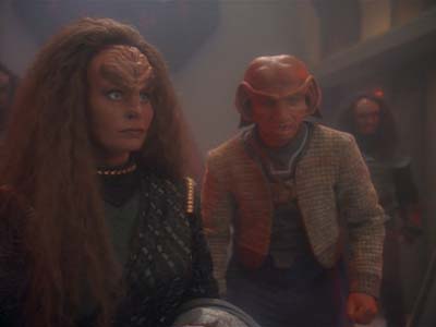 Star Trek: Deep Space Nine Screencaps "The House of Quark" (S3:E3)