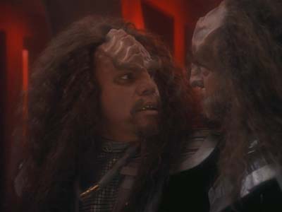 Star Trek: Deep Space Nine Screencaps "The House of Quark" (S3:E3)