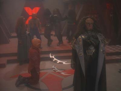 Star Trek: Deep Space Nine Screencaps "The House of Quark" (S3:E3)