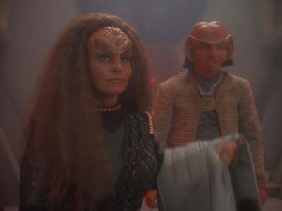 Star Trek: Deep Space Nine Screencaps "The House of Quark" (S3:E3)