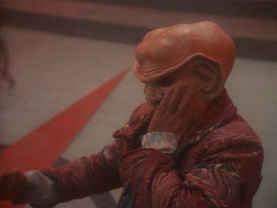 Star Trek: Deep Space Nine Screencaps "The House of Quark" (S3:E3)