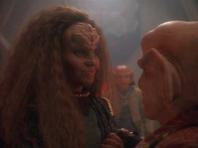 Star Trek: Deep Space Nine Screencaps "The House of Quark" (S3:E3)