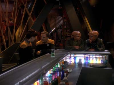 Star Trek: Deep Space Nine Screencaps "The House of Quark" (S3:E3)