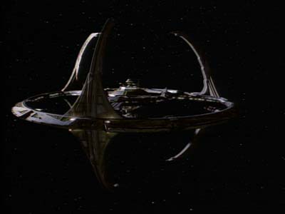 Star Trek: Deep Space Nine Screencaps "The House of Quark" (S3:E3)