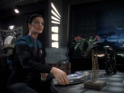 Star Trek: Deep Space Nine Screencaps "Equilbrium" (S3:E4)