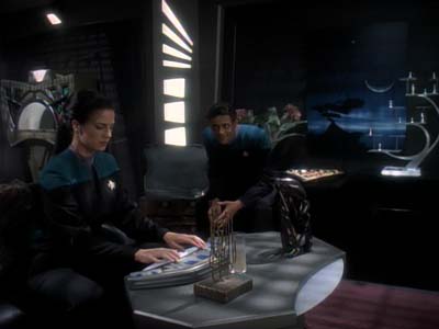 Star Trek: Deep Space Nine Screencaps "Equilbrium" (S3:E4)