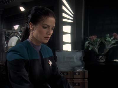 Star Trek: Deep Space Nine Screencaps "Equilbrium" (S3:E4)