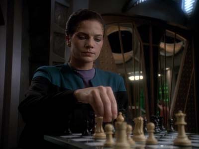 Star Trek: Deep Space Nine Screencaps "Equilbrium" (S3:E4)