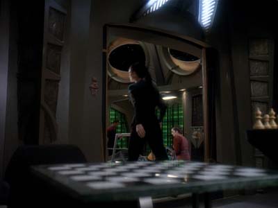 Star Trek: Deep Space Nine Screencaps "Equilbrium" (S3:E4)