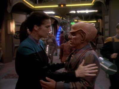 Star Trek: Deep Space Nine Screencaps "Equilbrium" (S3:E4)