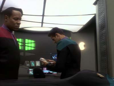 Star Trek: Deep Space Nine Screencaps "Equilbrium" (S3:E4)