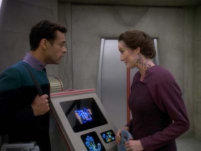 Star Trek: Deep Space Nine Screencaps "Equilbrium" (S3:E4)