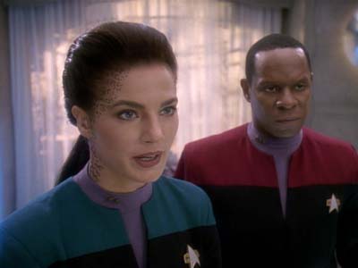 Star Trek: Deep Space Nine Screencaps "Equilbrium" (S3:E4)