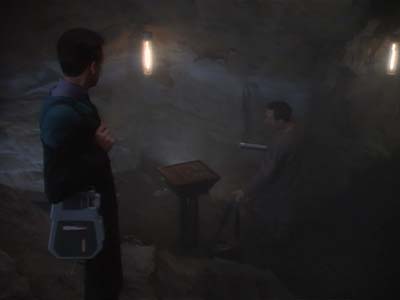 Star Trek: Deep Space Nine Screencaps "Equilbrium" (S3:E4)