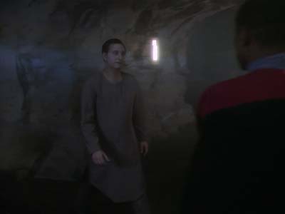 Star Trek: Deep Space Nine Screencaps "Equilbrium" (S3:E4)