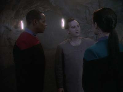 Star Trek: Deep Space Nine Screencaps "Equilbrium" (S3:E4)