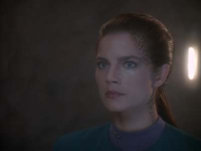 Star Trek: Deep Space Nine Screencaps "Equilbrium" (S3:E4)