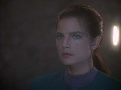 Star Trek: Deep Space Nine Screencaps "Equilbrium" (S3:E4)