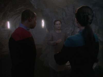Star Trek: Deep Space Nine Screencaps "Equilbrium" (S3:E4)