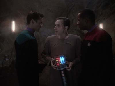 Star Trek: Deep Space Nine Screencaps "Equilbrium" (S3:E4)