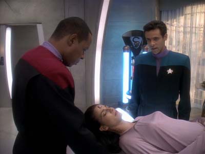 Star Trek: Deep Space Nine Screencaps "Equilbrium" (S3:E4)