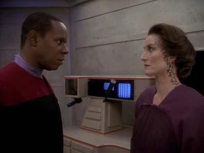 Star Trek: Deep Space Nine Screencaps "Equilbrium" (S3:E4)