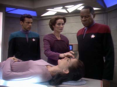 Star Trek: Deep Space Nine Screencaps "Equilbrium" (S3:E4)