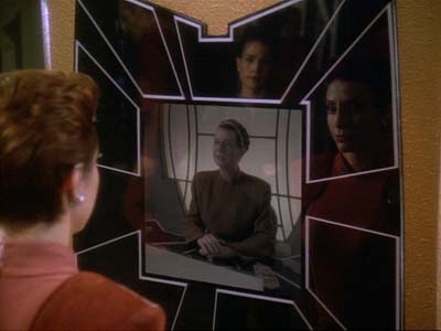 Star Trek: Deep Space Nine Screencaps "Second Skin" (S3:E5)