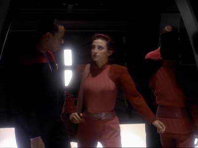 Star Trek: Deep Space Nine Screencaps "Second Skin" (S3:E5)