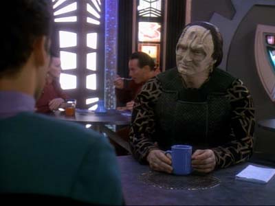 Star Trek: Deep Space Nine Screencaps "Second Skin" (S3:E5)