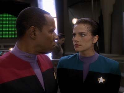 Star Trek: Deep Space Nine Screencaps "Second Skin" (S3:E5)