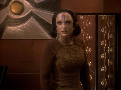 Star Trek: Deep Space Nine Screencaps "Second Skin" (S3:E5)