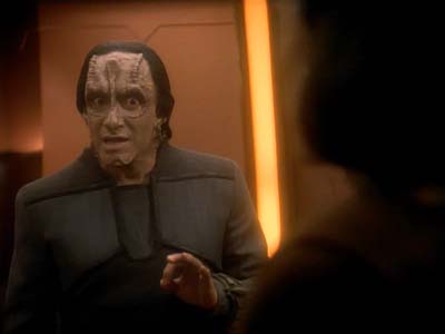 Star Trek: Deep Space Nine Screencaps "Second Skin" (S3:E5)