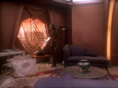 Star Trek: Deep Space Nine Screencaps "Second Skin" (S3:E5)
