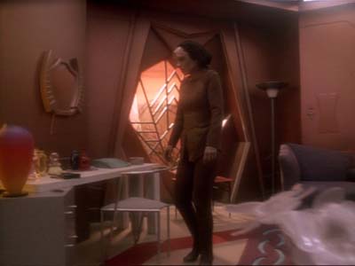 Star Trek: Deep Space Nine Screencaps "Second Skin" (S3:E5)