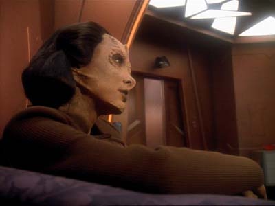 Star Trek: Deep Space Nine Screencaps "Second Skin" (S3:E5)
