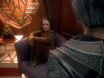 Star Trek: Deep Space Nine Screencaps "Second Skin" (S3:E5)