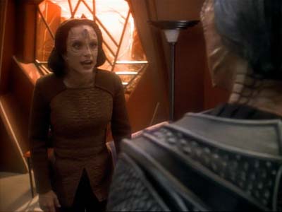 Star Trek: Deep Space Nine Screencaps "Second Skin" (S3:E5)