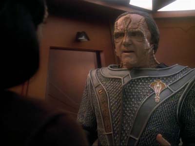 Star Trek: Deep Space Nine Screencaps "Second Skin" (S3:E5)