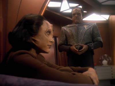 Star Trek: Deep Space Nine Screencaps "Second Skin" (S3:E5)