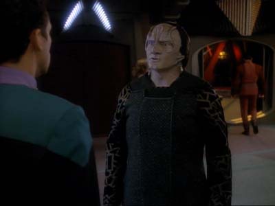 Star Trek: Deep Space Nine Screencaps "Second Skin" (S3:E5)