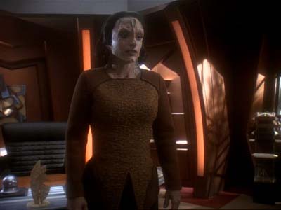 Star Trek: Deep Space Nine Screencaps "Second Skin" (S3:E5)