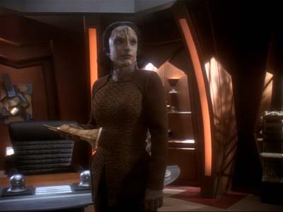 Star Trek: Deep Space Nine Screencaps "Second Skin" (S3:E5)