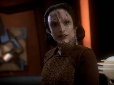 Star Trek: Deep Space Nine Screencaps "Second Skin" (S3:E5)