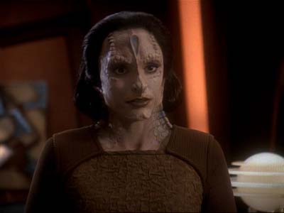 Star Trek: Deep Space Nine Screencaps "Second Skin" (S3:E5)