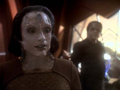 Star Trek: Deep Space Nine Screencaps "Second Skin" (S3:E5)