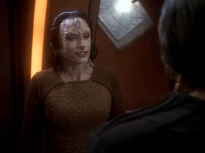 Star Trek: Deep Space Nine Screencaps "Second Skin" (S3:E5)