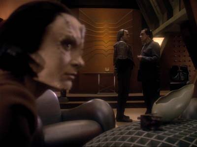 Star Trek: Deep Space Nine Screencaps "Second Skin" (S3:E5)