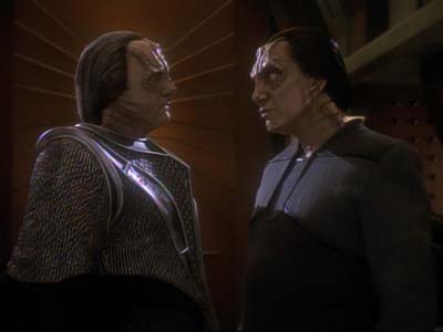 Star Trek: Deep Space Nine Screencaps "Second Skin" (S3:E5)